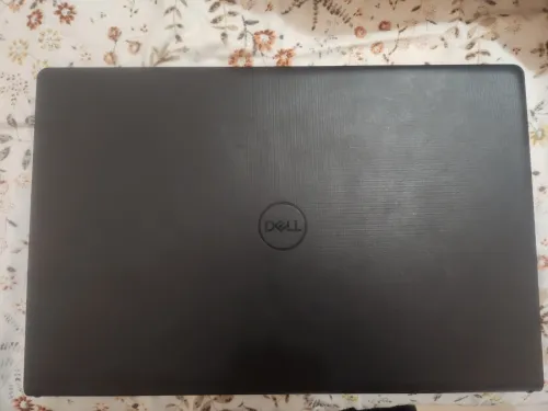 DELL VOSTRO 3520 Intel Core i7-1255U 12 Mo . à 4,70 GHz 8GB 512GB SSD 15.6 FULL HD 120Hz MX550