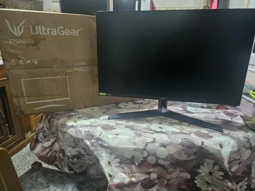 LG Ultragear 27gn800 27" 2K (2560x1440) Dalle IPS 144HZ 1ms G-Sync