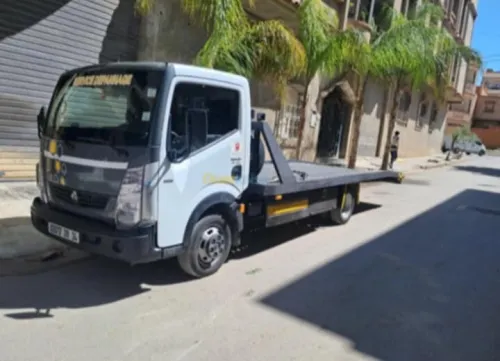 Renault Maxity 2011