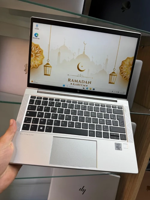 HP ELITEBOOK 830 G7 i5 10310U  16gb/256gb tactile