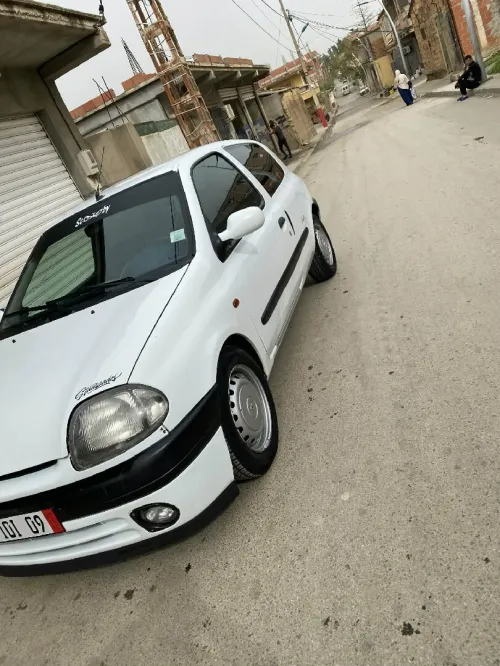 Alfa Romeo Rono 2001 