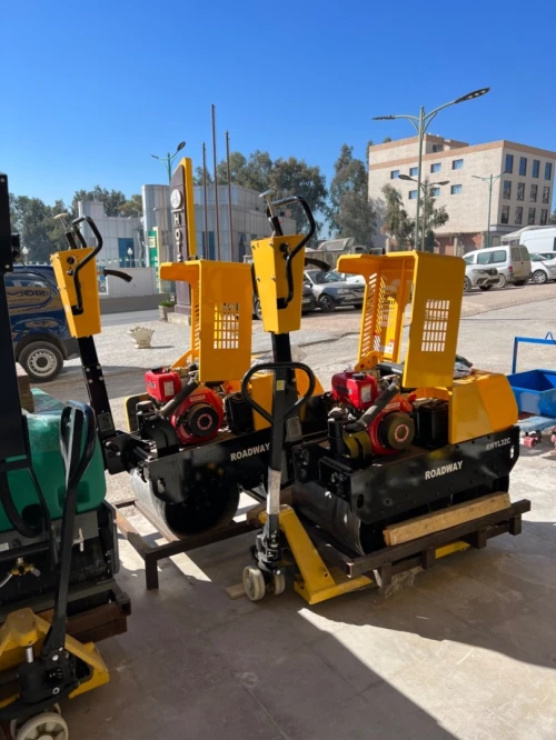ROULEAU COMPACTEUR 2 CYLENDERS ( 840KG / 720KG / 700KG / 582KG ) 