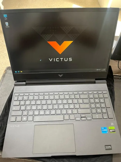 HP Victus RTX 4060