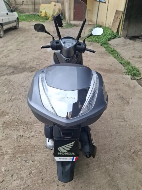Honda Sh 125i robot 2016