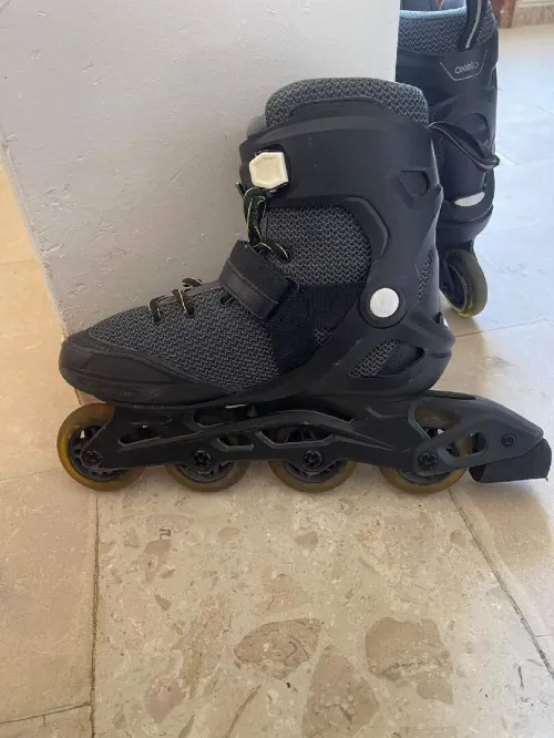 Rollers decathlon a vendre pointure 41 état 9.5/10