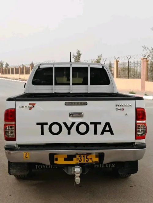 Toyota Hilux 2015 LEGEND SC 4x4
