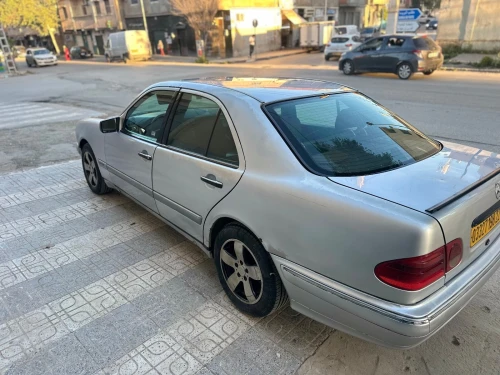 Mercedes Classe E 1998 Classe E