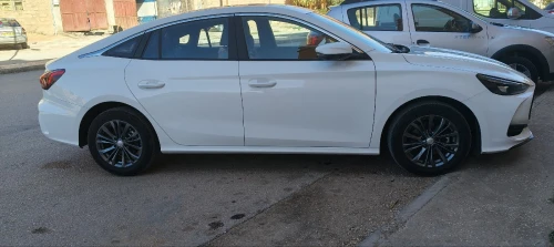 MG 5 2025 