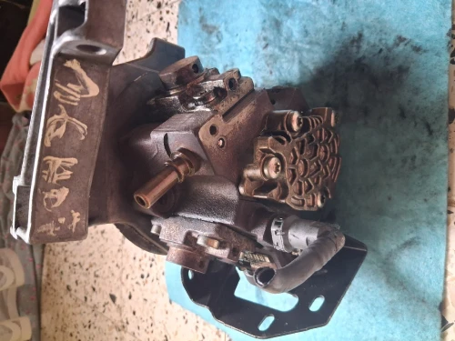 Pompe hp 1.6 hdi double arbre a came