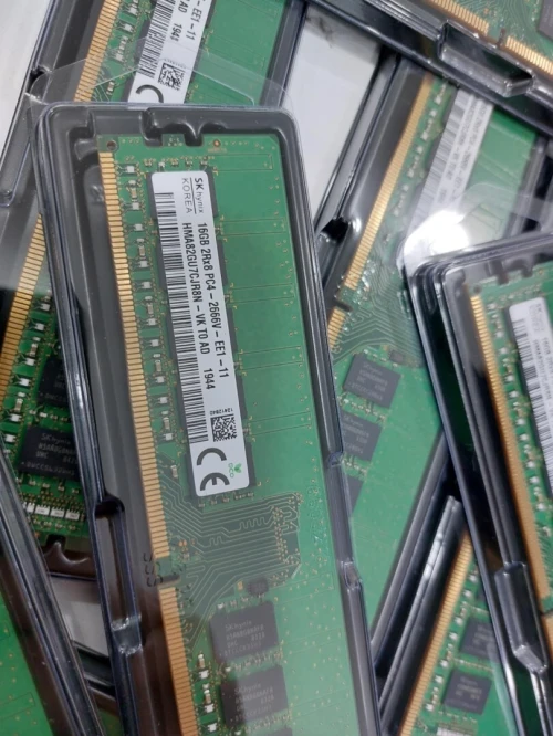 RAM STATION TRAVAIL ET SERVEUR