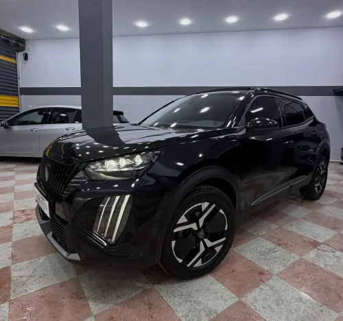 Peugeot 2008 2024 GT