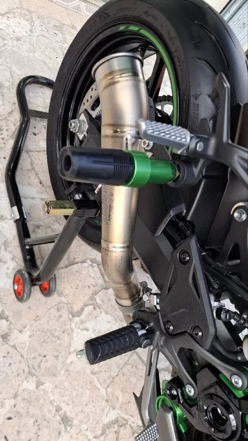 Kawasaki Z900 2025