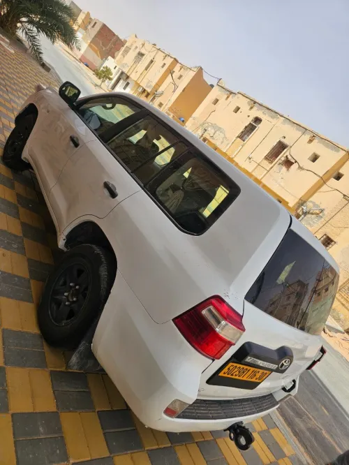 Toyota Land cruiser 2016 V6