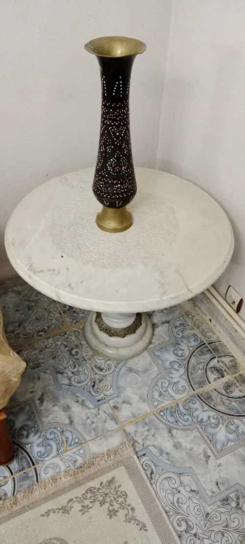Deux Tables vintage marbre plein 