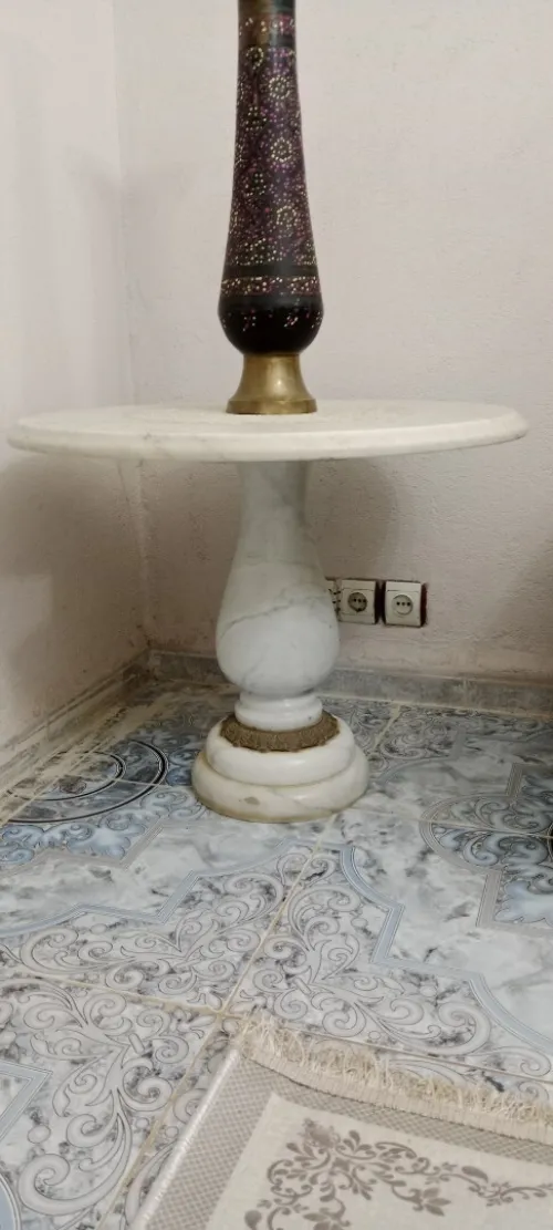 Deux Tables vintage marbre plein 