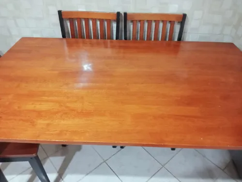 Table + 6 chaises
