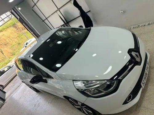 Renault Clio 4 2014 Seventeen