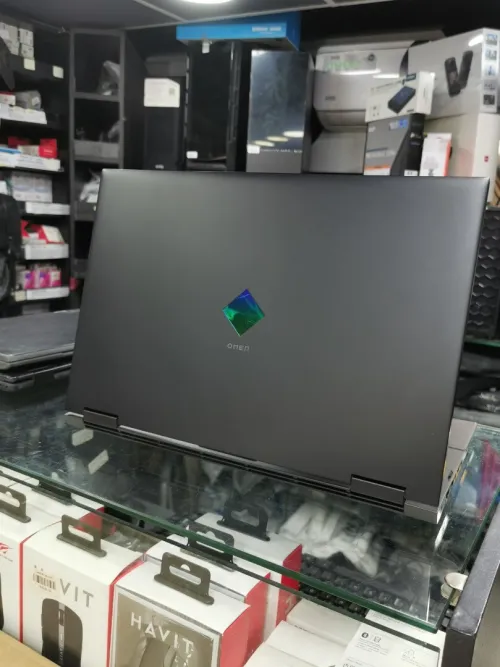 Hp omen I7 11700H