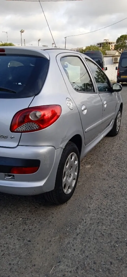 Peugeot 206 Plus 2011 206 Plus