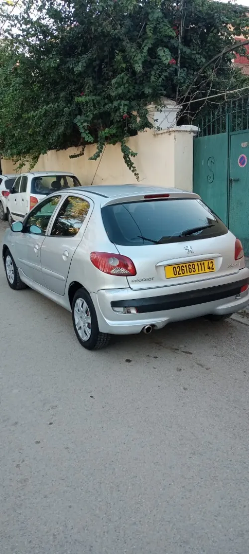 Peugeot 206 Plus 2011 206 Plus