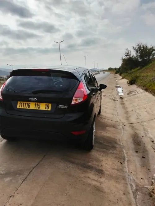 Ford Fiesta 2015 Trend