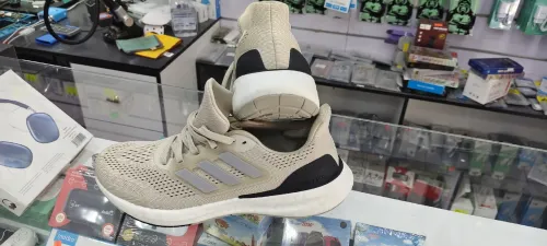 Adidas pureboost 23
