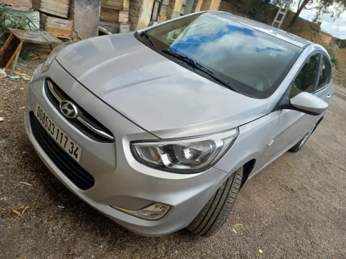 Hyundai Accent RB  4 portes 2017 Accent RB  4 portes