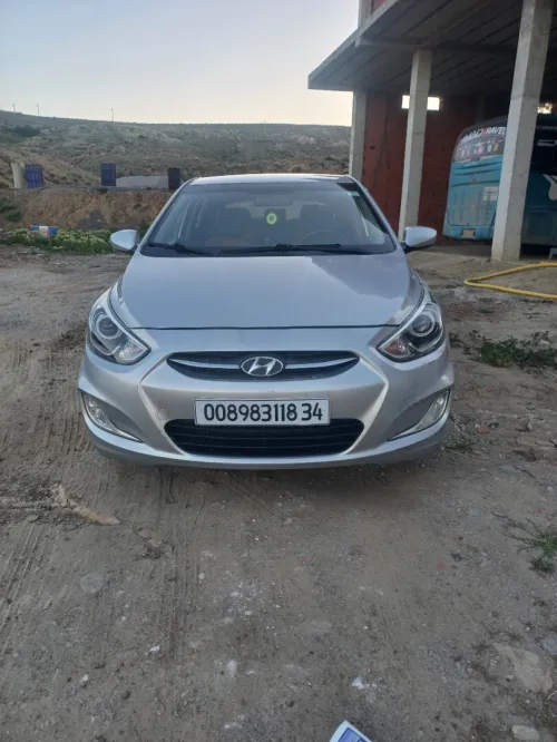 Hyundai Accent RB  4 portes 2018 Accent RB  4 portes