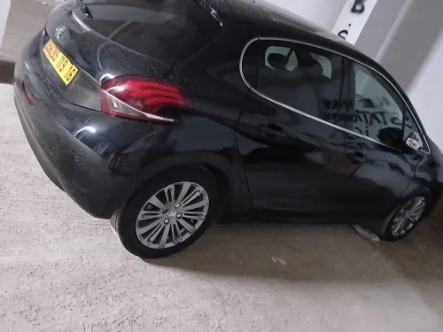 Peugeot 208 2019 208