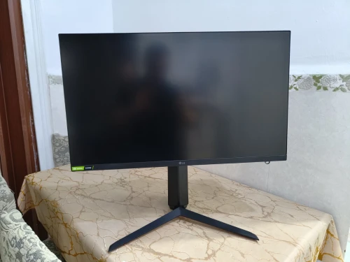 LG 27" LED UltraGear 27GP850-B; 2k; 1Ms; Nano IPS; 165 Hz à 180 Hz OC; G-Sync / FreeSync