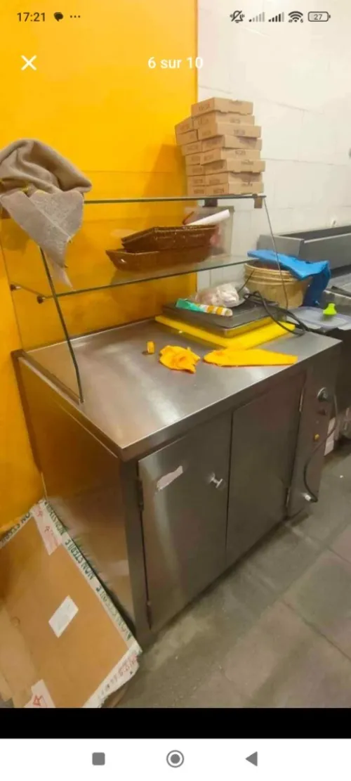 présentoir garde de chaud + caisse