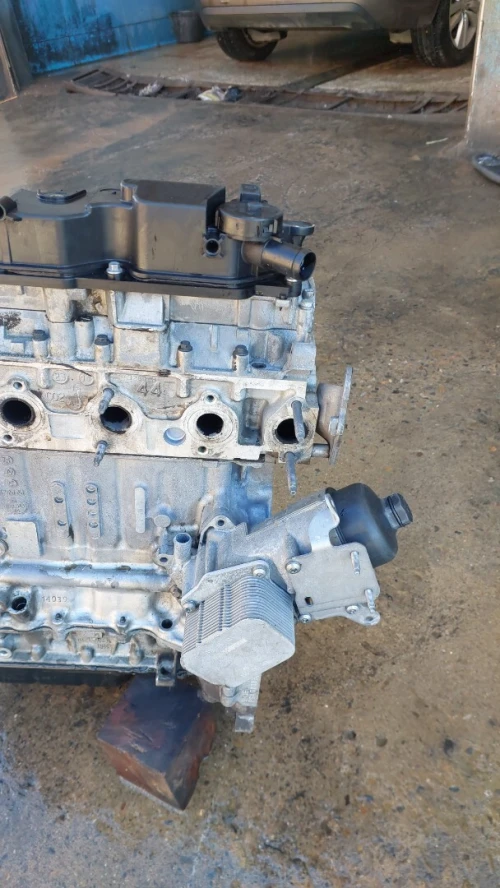 bâtiment moteur  باطيمة موتور hdi 1.6