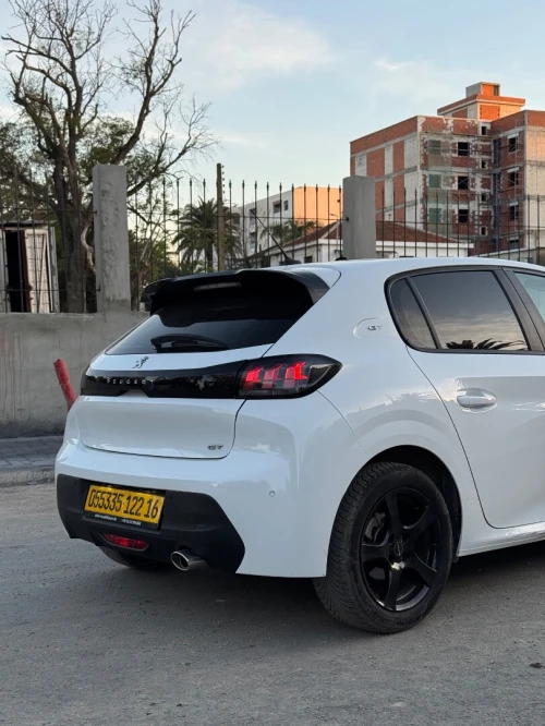 Peugeot 208 2022 Allure
