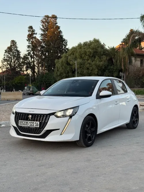 Peugeot 208 2022 Allure