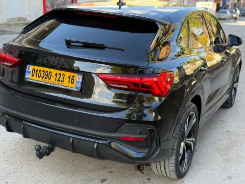 Audi Q3 2023 S-line