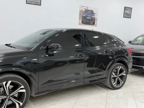 Audi Q3 2023 S-line