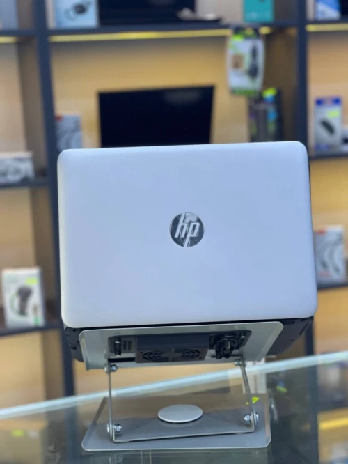HP EliteBook 820 G4 i5 7ème 8GB 256GB