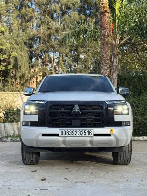 Mitsubishi L200 SPORTERO BLACK 4X4 2.5 184CV 2025 Esxclusive