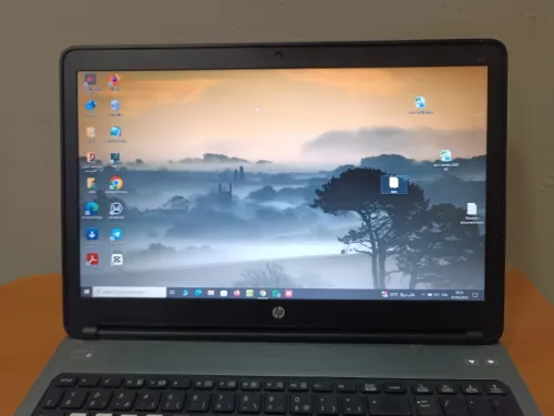 pc portable HP avec logiciel professionnel 