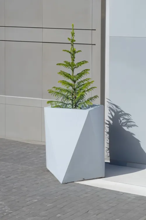 Pots de fleurs en GRC 