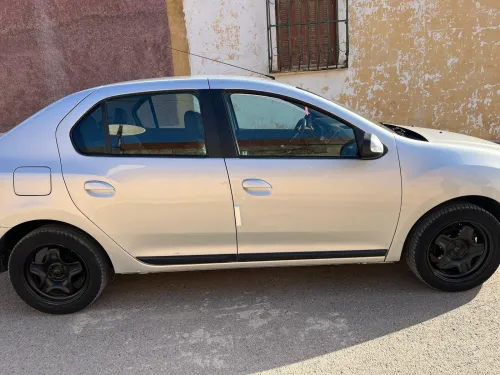 Renault Symbol 2017 Collection