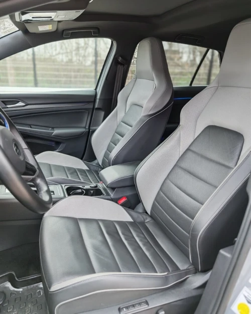 Volkswagen Golf 8 2021 GTE