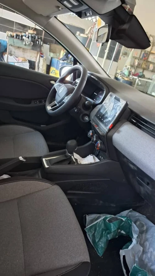 Renault Clio 5  2024 Evolution+