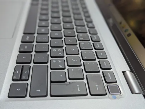 DELL LATITUDE 5421 I7 11850H 32GB 512 SSD NVME FULL HD 14 "