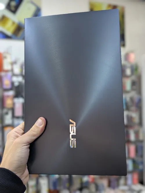 ASUS ZENBOOK 14 I7-1165G7 16GB 1000 GB SSD FULL HD 14 "