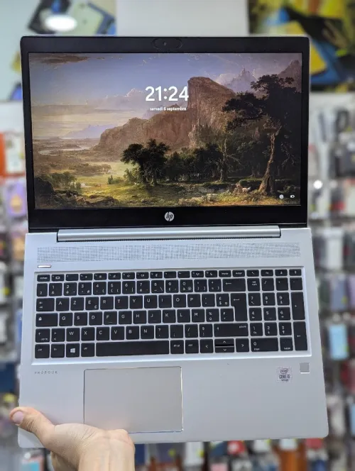 HP PROBOOK 450 G7   I5-10TH GÉNÉRATION 16GB RAM 256 SSD  ECRAN 15.6" FULL HD