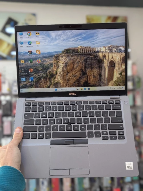 DELL LATITUDE 5411 I5 10400H 16GB 256 SSD NVIDIA mx 250 2GB FULL HD 14 "