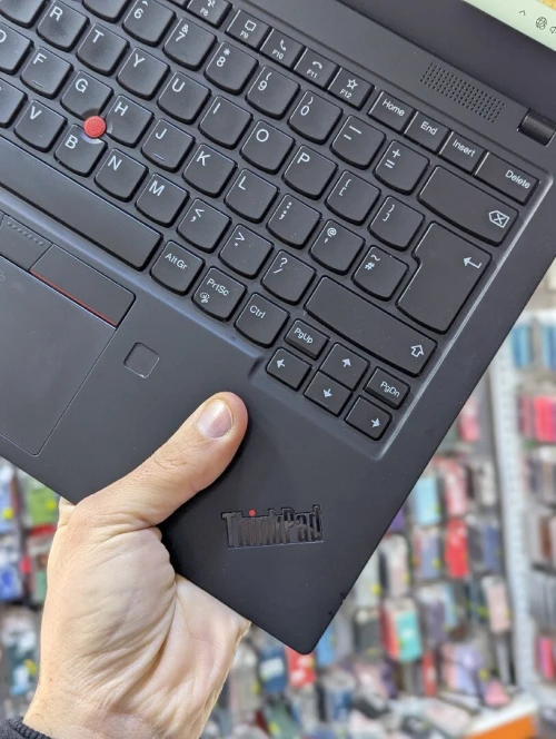 LENOVO THINKPAD X1 CARBON GEN 8  I5 10210U 16GB 512 SSD FULL HD