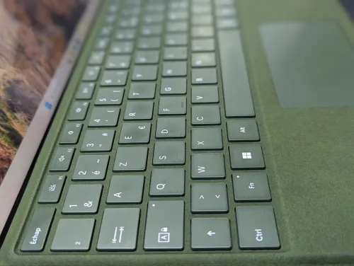 MICROSOFT SURFACE PRO 9 I5-1245U 8GB 256 SSD 13 3K TACTIL