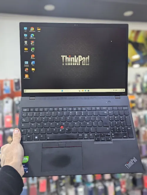 LENOVO THINKPAD P16S GEN2  I7-1370P 32 GB RAM 512 SSD 15.6" FHD NVIDIA RTX A500